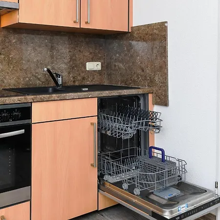 Helle Fuer Zwei Personen Apartmán *